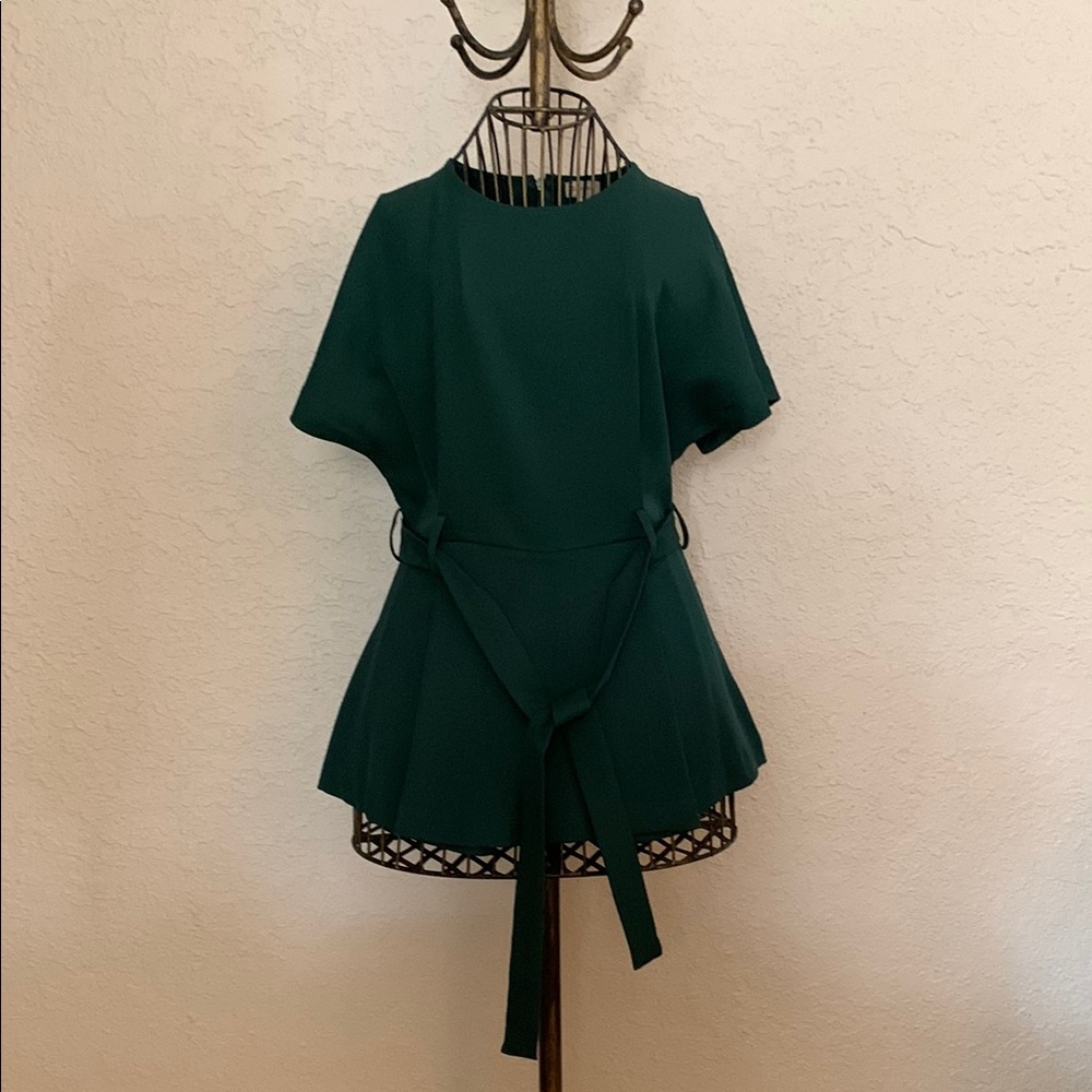 Cremeiux Elegant Green Women's Top